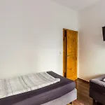 Apartmenthaus In Fuer Monteure קמניץ