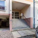 Apartmenthaus In Fuer Monteure קמניץ