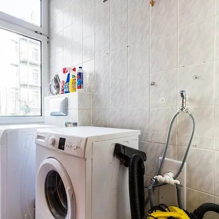 Apartmenthaus In Fuer Monteure דירה