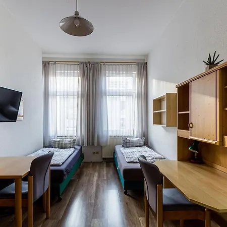 Apartmenthaus In Fuer Monteure Apartment