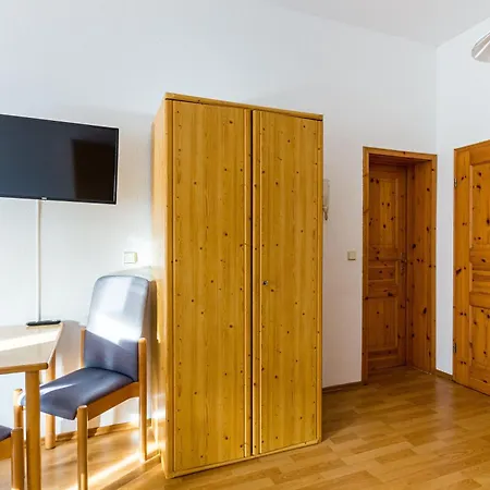 Apartment Apartmenthaus In Fuer Monteure