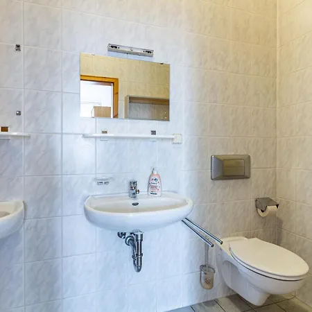 Apartmenthaus In Fuer Monteure