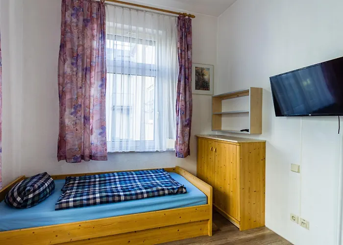 アパート Apartmenthaus In Fuer Monteure ケムニッツ