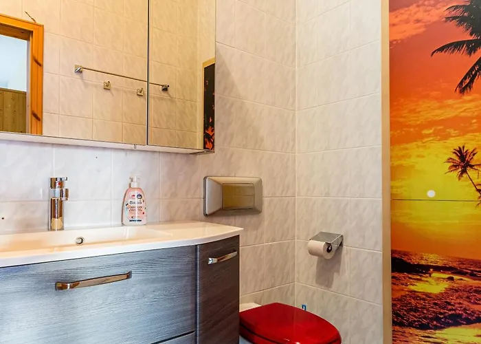 アパート Apartmenthaus In Fuer Monteure ケムニッツ