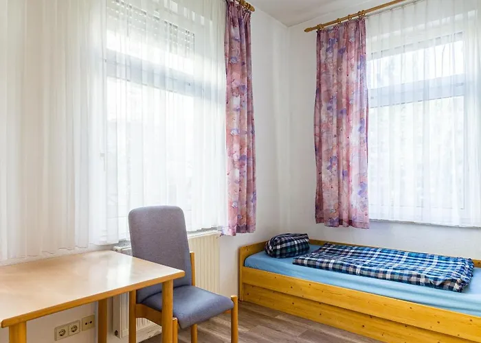 Apartmenthaus In Fuer Monteure * ケムニッツ