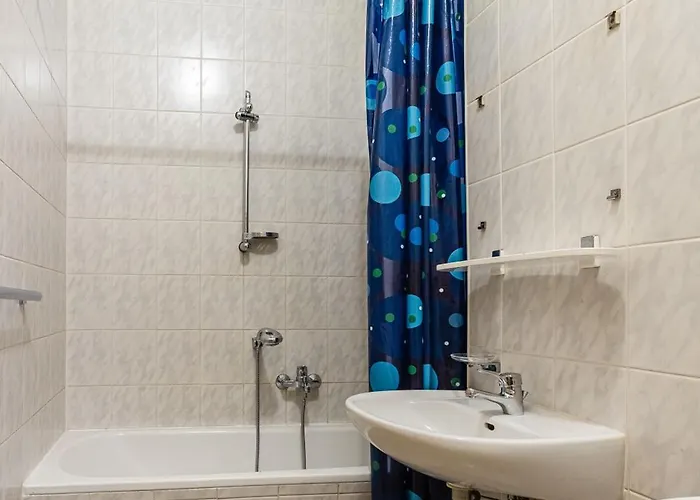 アパート Apartmenthaus In Fuer Monteure ケムニッツ