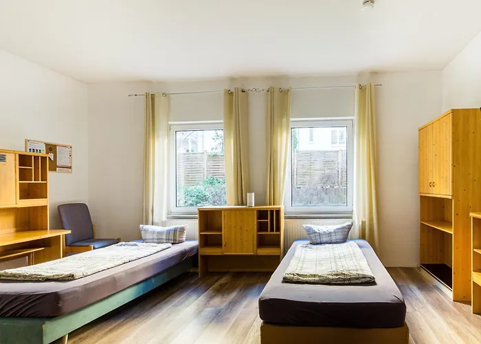 Apartmenthaus In Fuer Monteure ケムニッツ