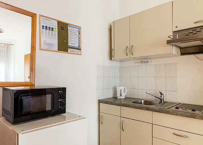 Apartmenthaus In Für Monteure * Chemnitz